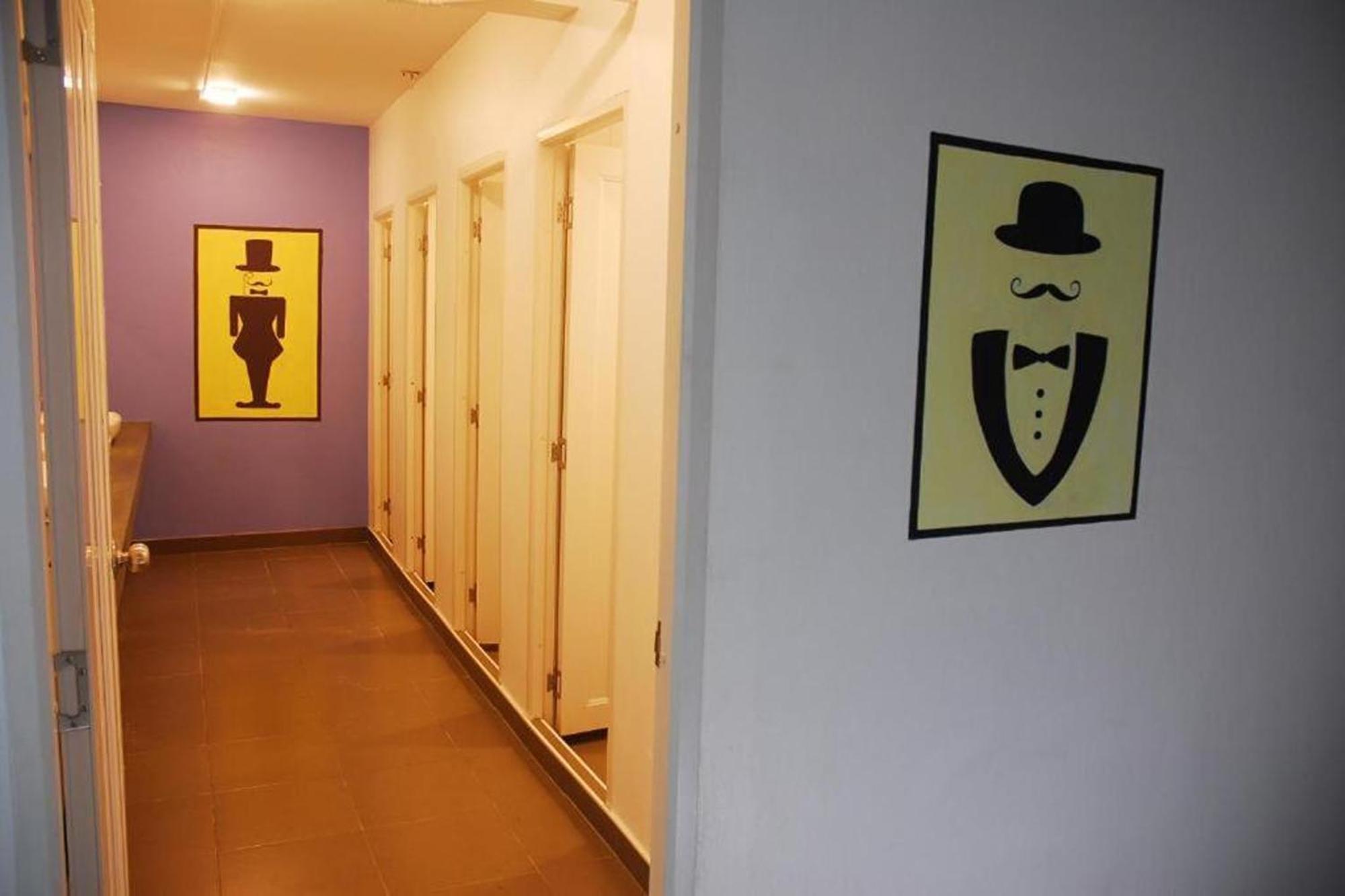 The Art Hostel Bangkok Exterior foto