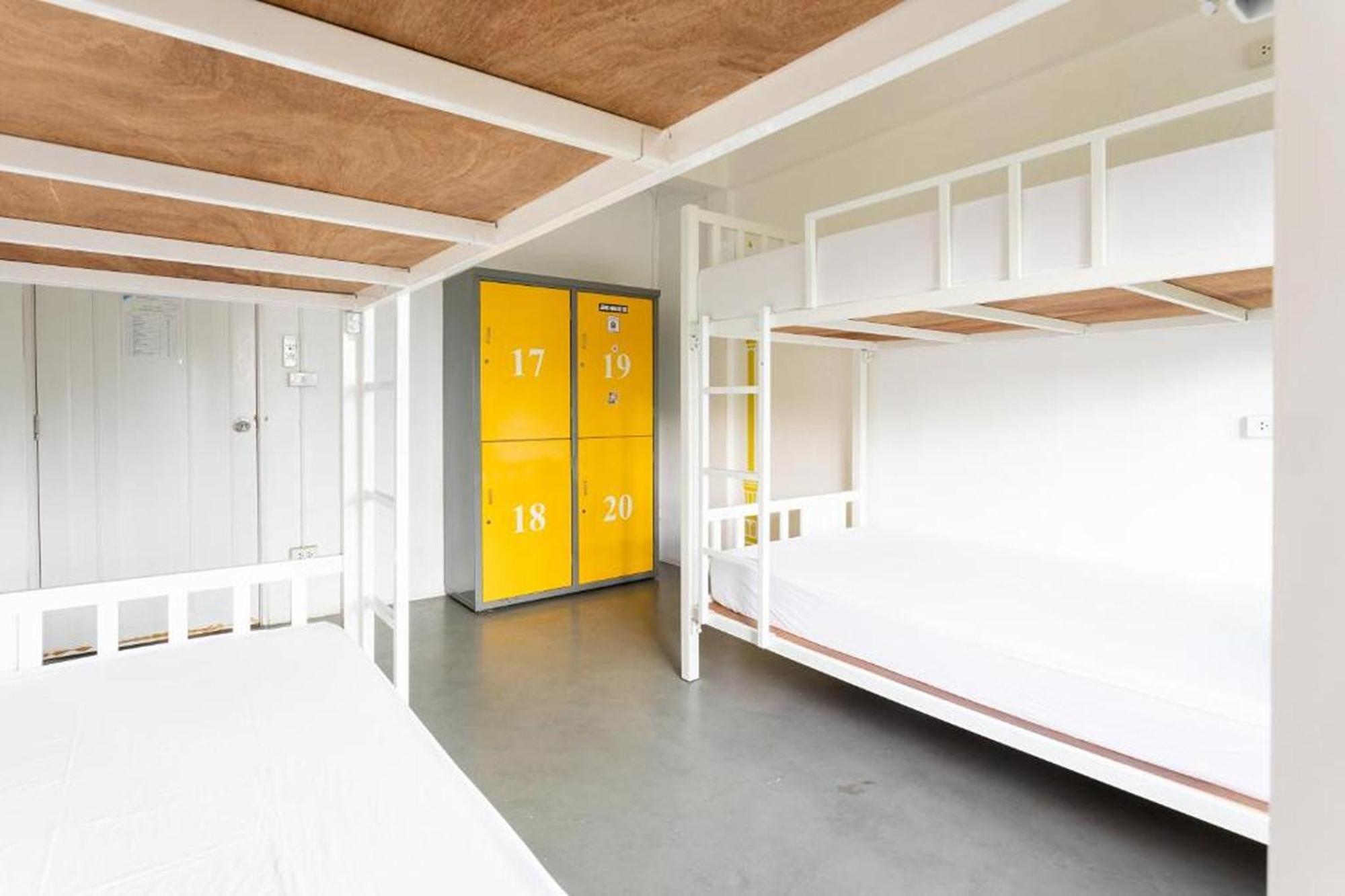 The Art Hostel Bangkok Exterior foto