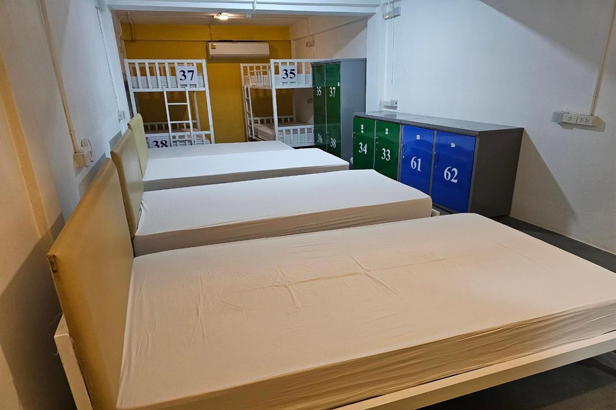 The Art Hostel Bangkok Exterior foto