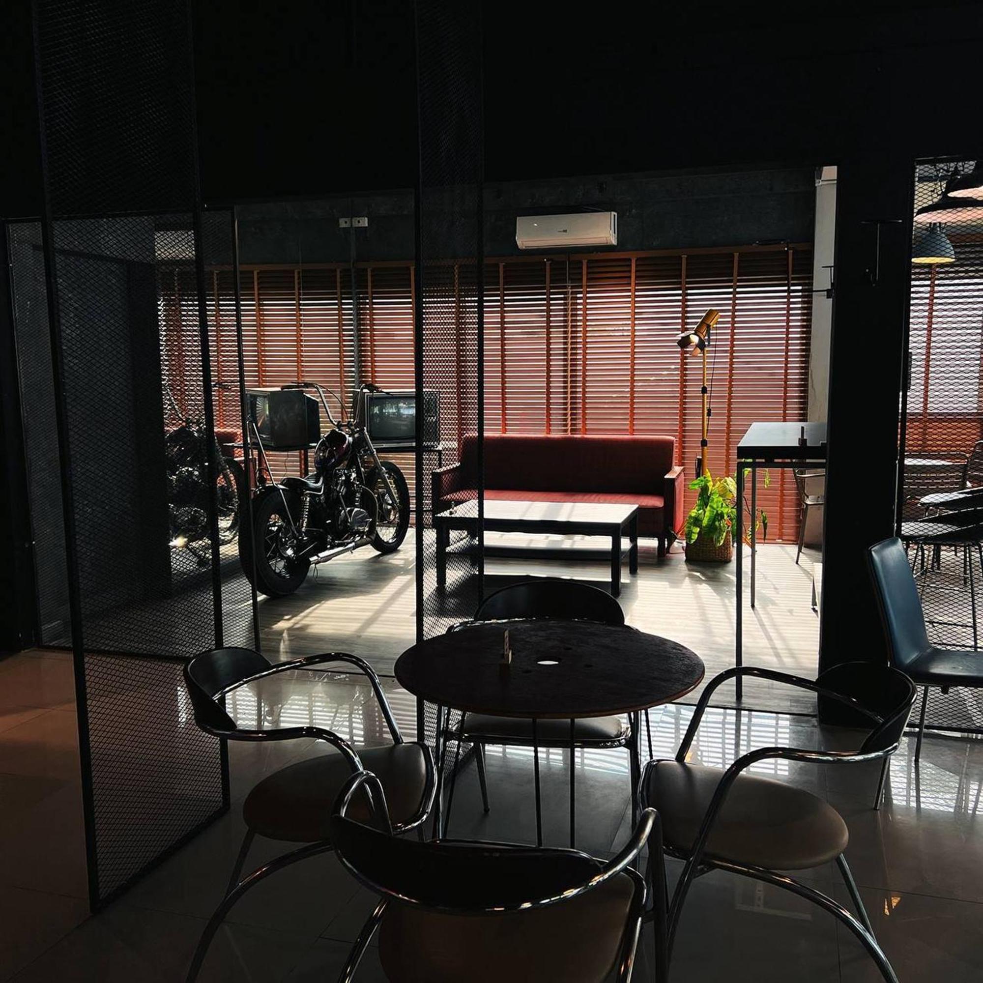 The Art Hostel Bangkok Exterior foto